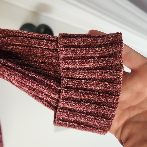 Mauve sweater - Picture 5 of 5